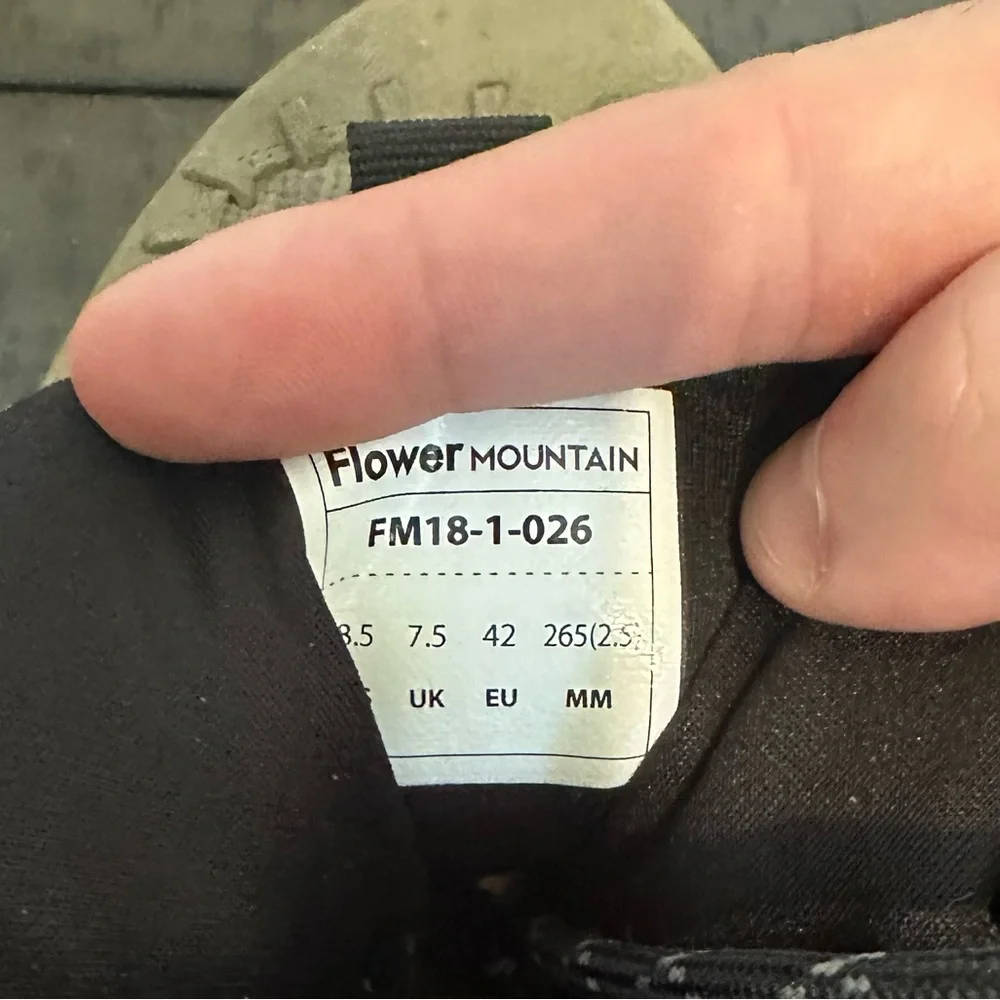 Free People Flower Mountain Bloom Speckled Taupe Gray Suede Mid Sneakers - Picture 6 of 6